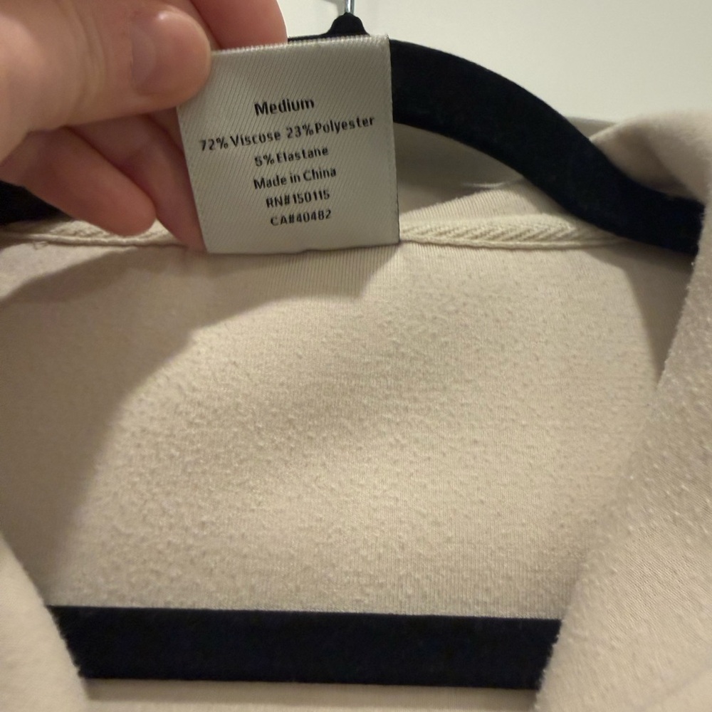 Varley Cream Sleeveless Half-Zip Hoodie - Picture 3 of 3